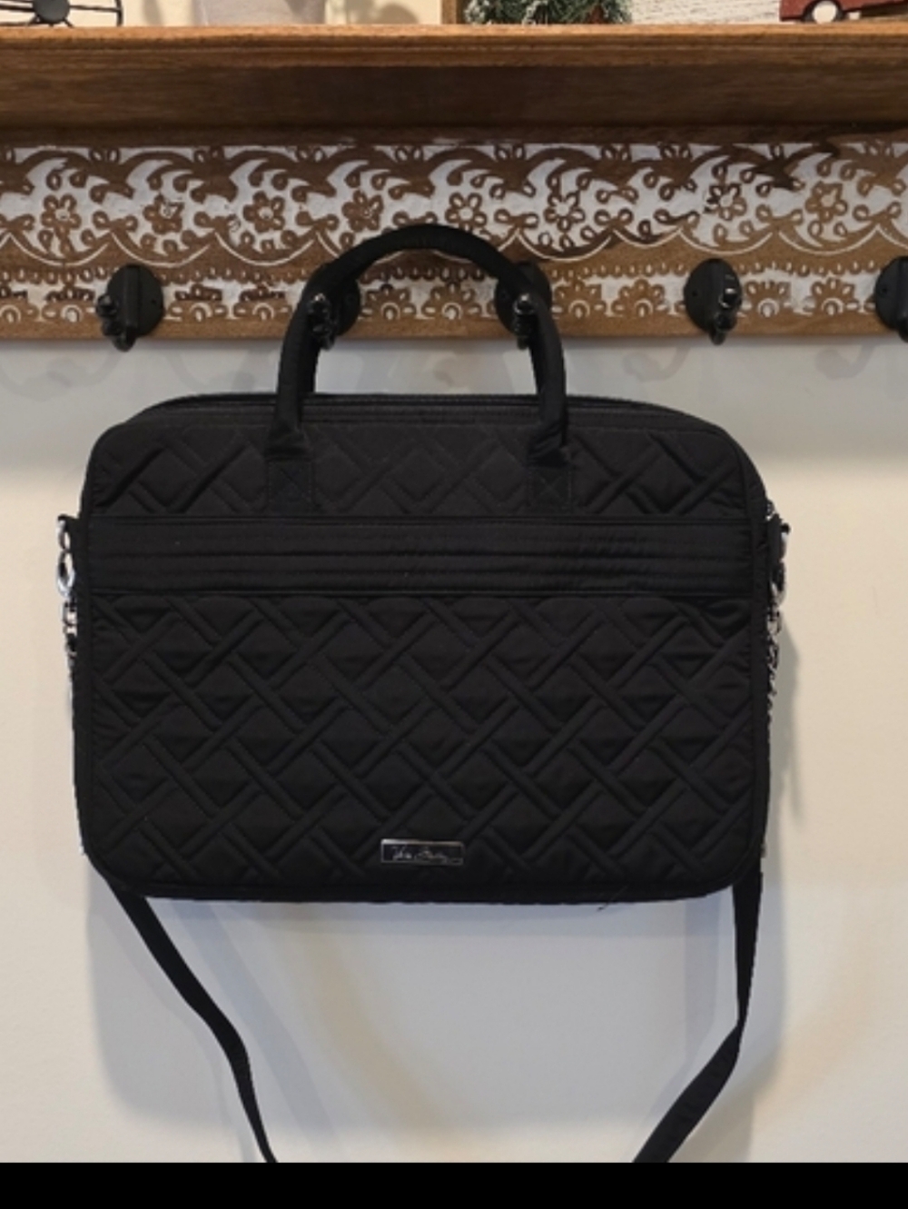 Vera Bradley Quilted Padded Laptop Bag Chain Strap Womens Black Preppy Chic